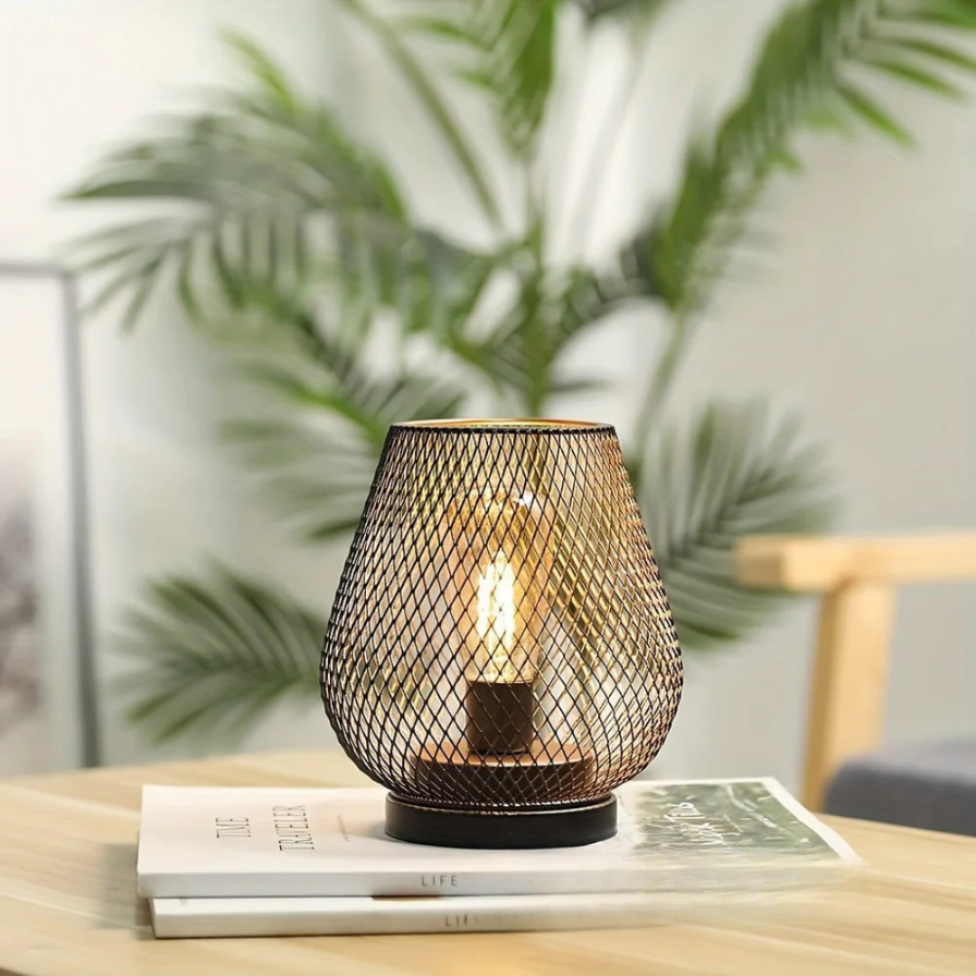 Kabellose LED-Tischlampe in Laternenform aus Metall, 17cm, warmes Licht, batteriebetrieben, für drinnen und draußen, Stimmungsbeleuchtung | Sansoti