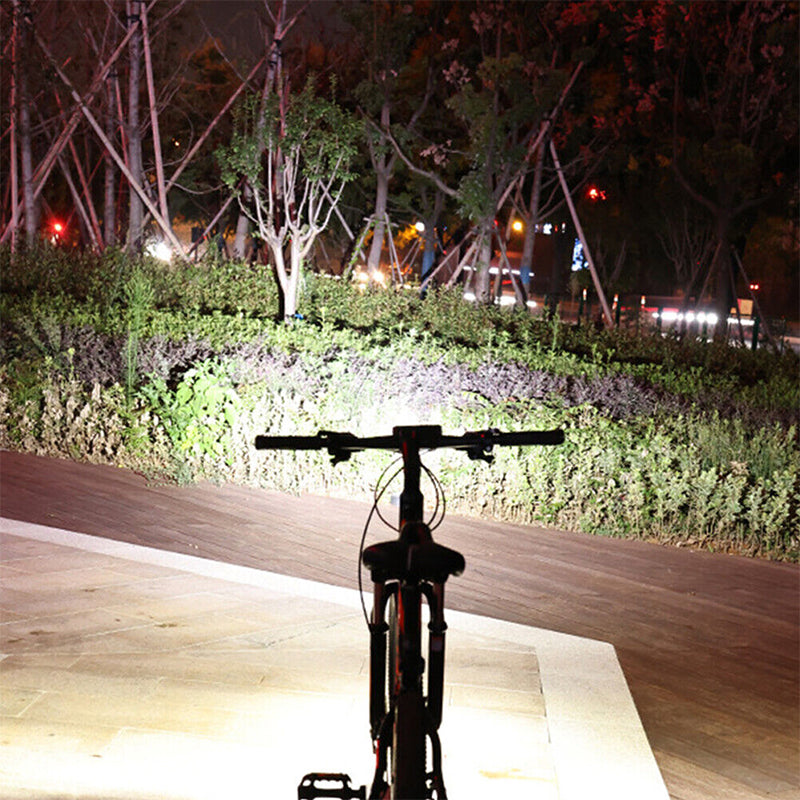 Fietsverlichting LED Voorlicht 900 Lumen Oplaadbaar Zwart Waterdicht Breed Verlichtingsveld Veilig Fietsen | Sansoti