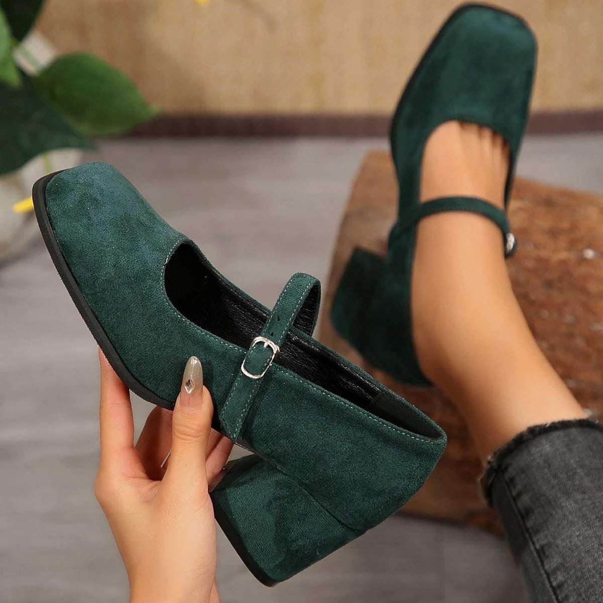 Suède Pumps met Gesp Dames Blokhak 5cm Klassiek Feest Dirndl Schoenen Oktoberfest Stijl Comfortabel Elegant | Sansoti
