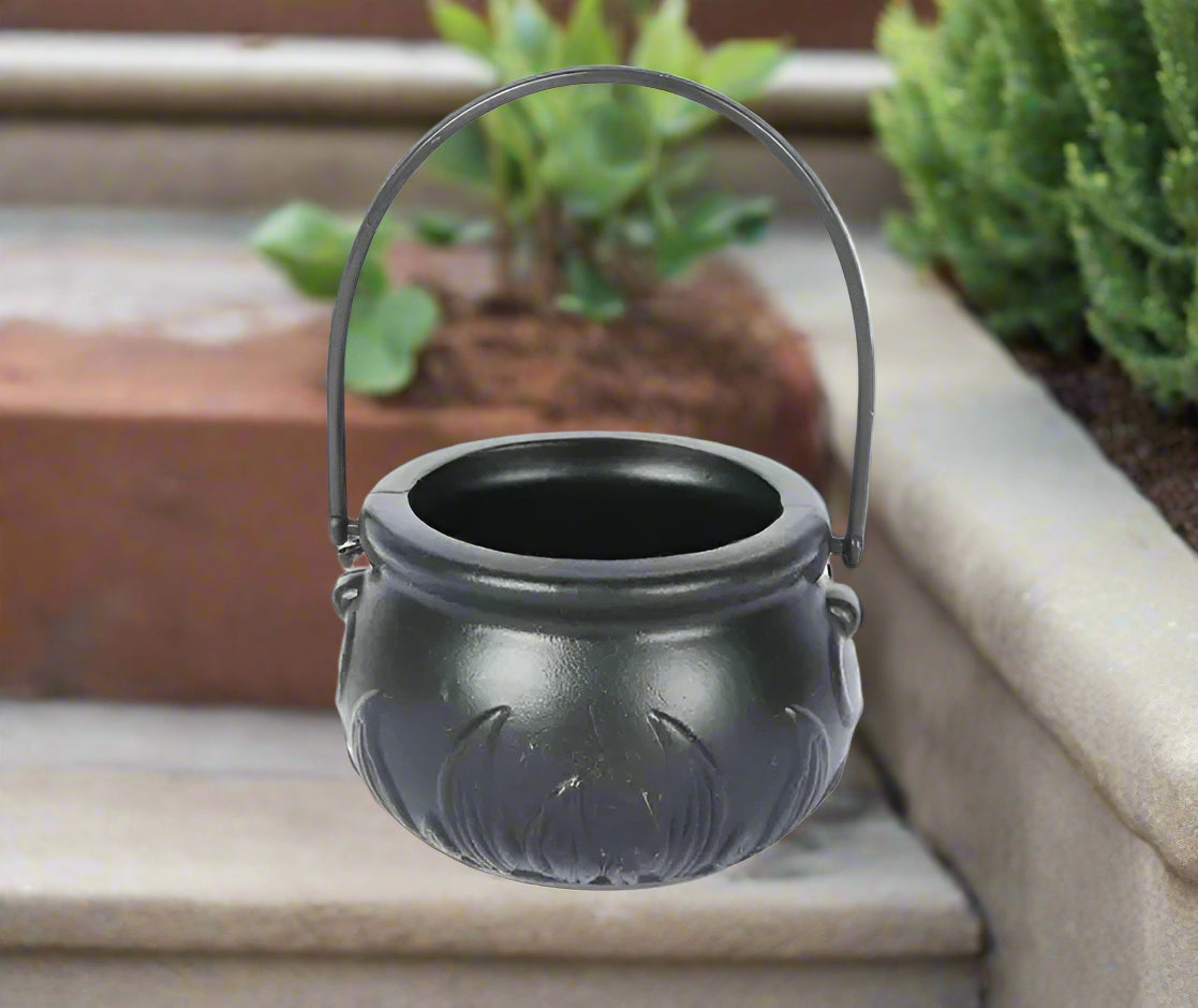 Witch's Cauldron Fog Machine with LED Lighting and Fountain Function for Halloween Party Decorations, Spooky Atmosphere | Sansoti