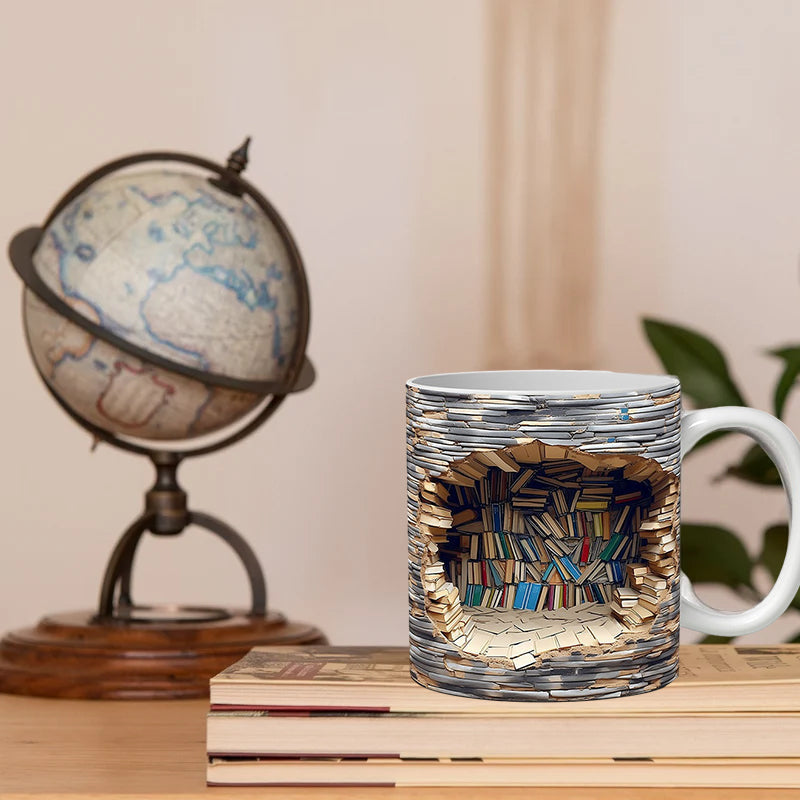 Keramische Mok met 3D-Boekenplankdesign – Gezellige Mokken voor Boekenliefhebbers | Sansoti
