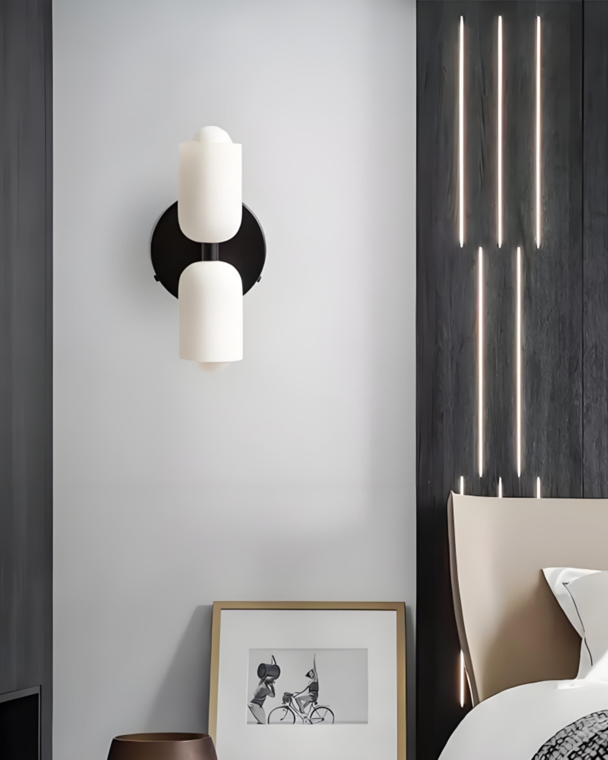 Wandlamp Dubbele Ronde Kap Zwart Frame Warm Sfeerlicht Slaapkamer Woonkamer Gang Minimalistische Wandverlichting Modern Japandi Scandinavisch Interieur | Sansoti