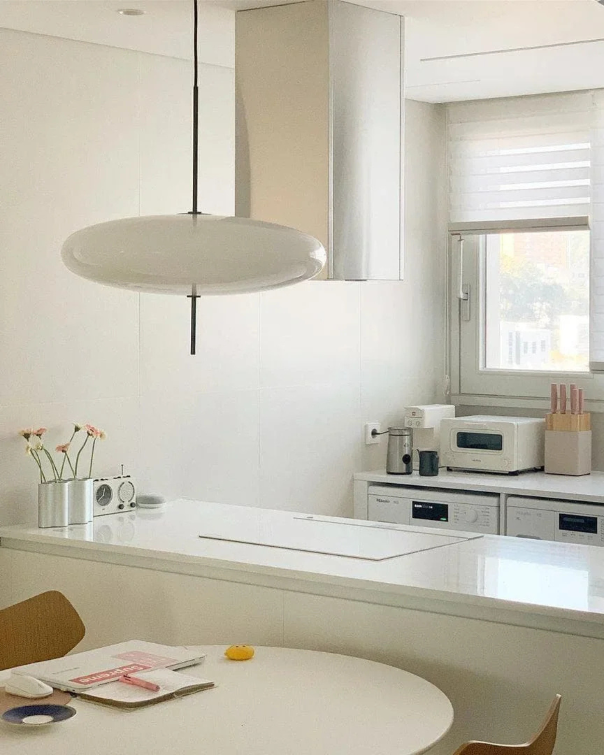 Moderne Hanglamp Met Zwevend Design In Acryl En Metaal Met Warme Diffuse Verlichting | Sansoti