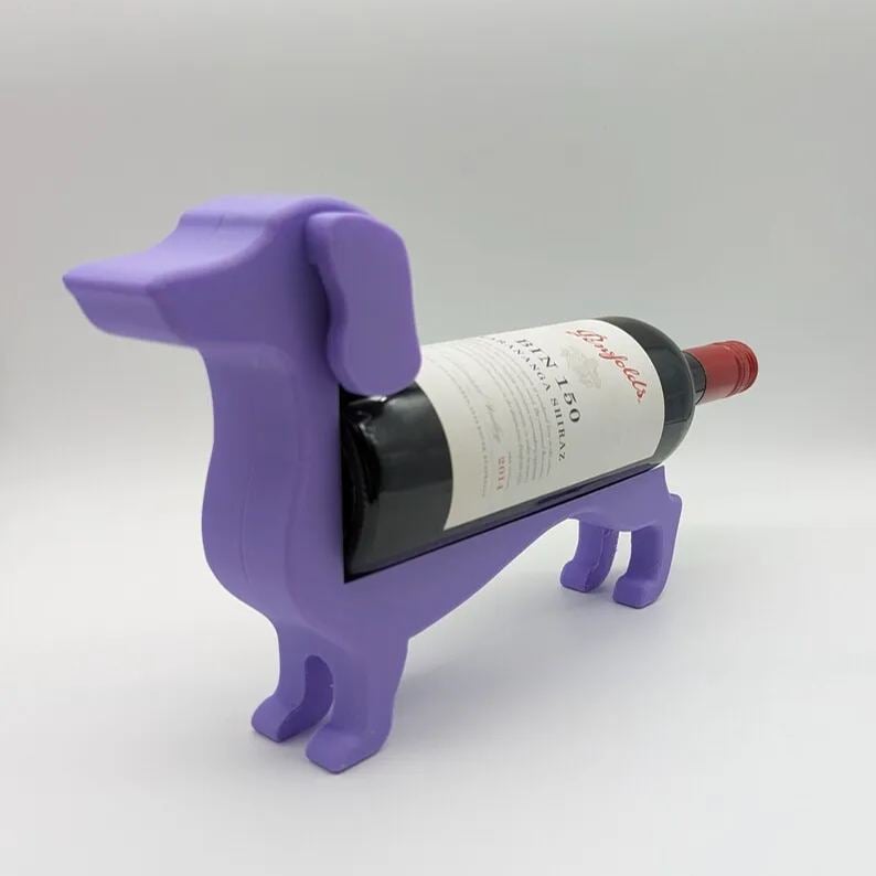 Teckel Wijnfleshouder Kunsthars Zwart Grijs Violet Rood Geel Blauw Hond Decoratief Tafelornament Scandinavisch Design Premium Woonaccessoire Wijnliefhebbers Cadeau-Idee | Sansoti