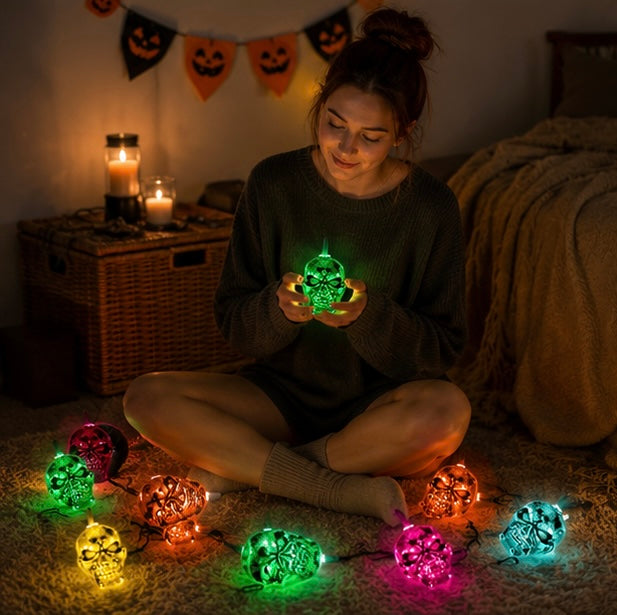 Carillon solaire à vent avec crânes, LED à changement de couleur, décoration suspendue pour jardin et terrasse, éclairage d'ambiance d'extérieur pour Halloween | Sansoti