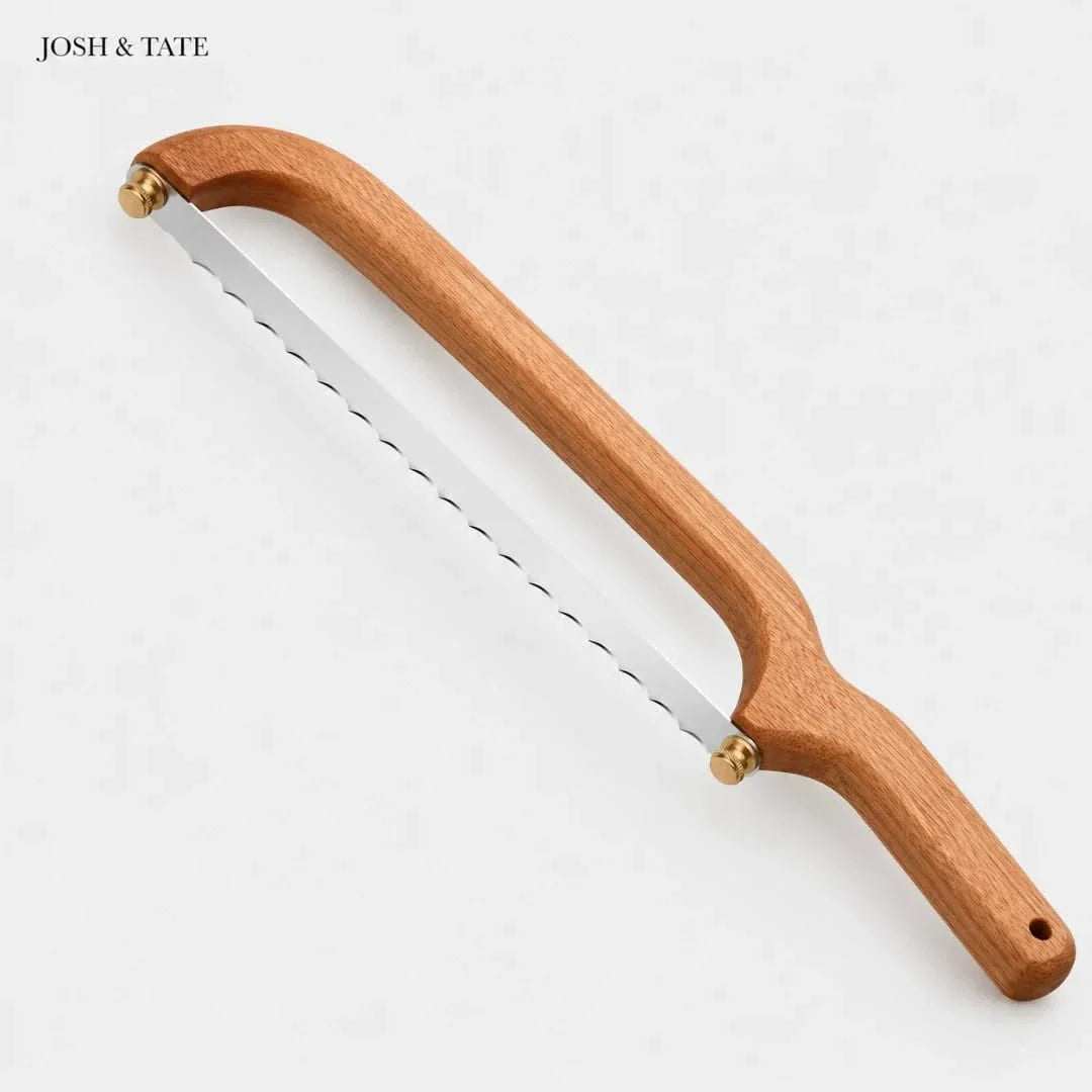 Gebogenes Brotmesser mit austauschbarer gezahnter Klinge, Holzgriff, für handwerkliche Backwaren, Bauernbrot und Baguette | Sansoti
