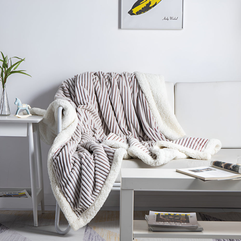 Double-Sided Sherpa Fleece Throw with Striped Pattern 150x200 cm Microfiber Blanket Warmth Soft Comfort Living Room | Sansoti
