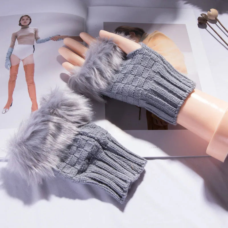Fingerless Gloves with Faux Fur Wrist Warmer, Wool Hand Warmer, Stretchy, for Colder Days, Winter Comfort | Sansoti