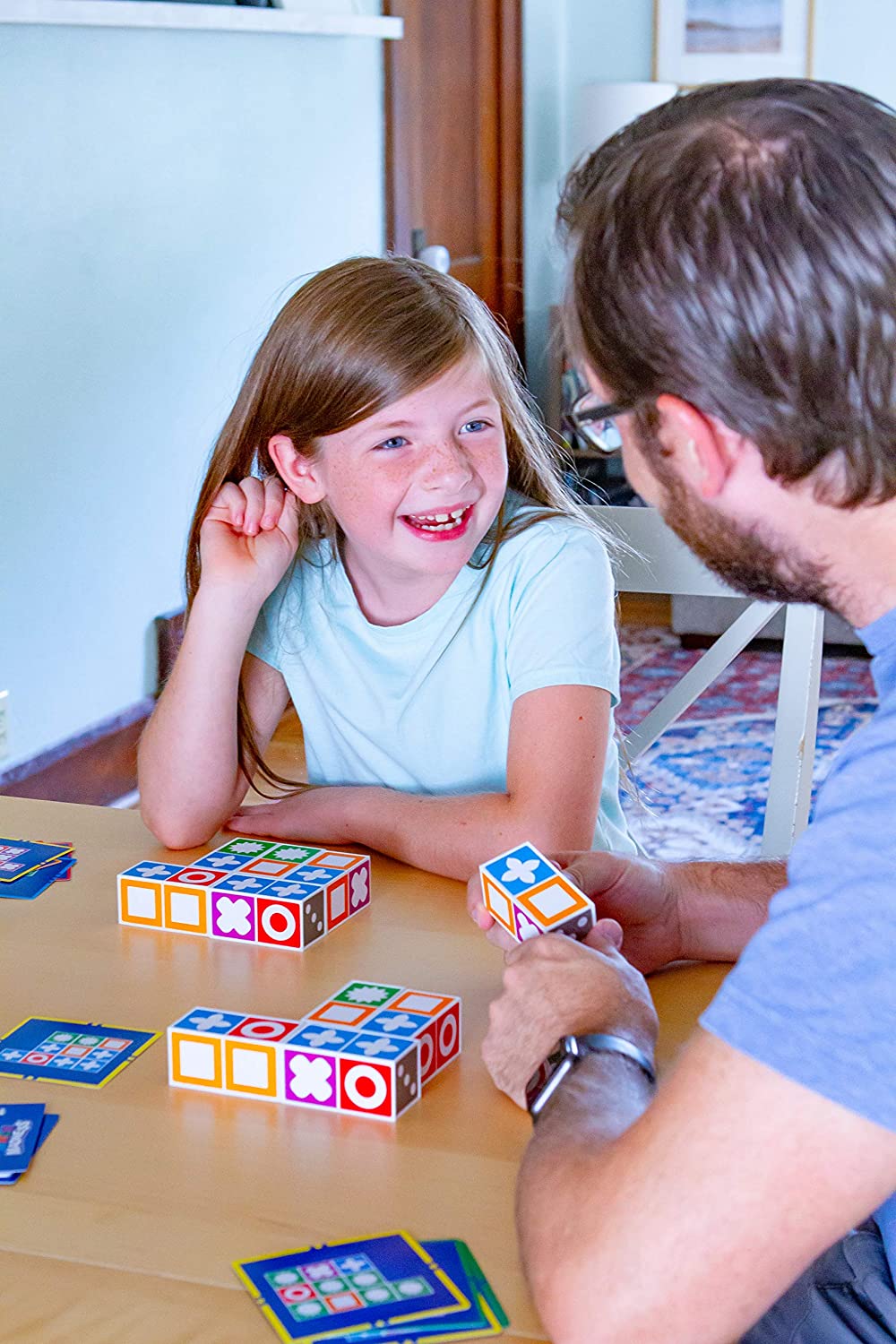 Houten Kleurenpuzzel voor Kinderen – Educatief Hersenspel met 20 Blokken en 60 Kaarten – Ontwikkel Hand-Oog Coördinatie, Logisch Denken en Patroonherkenning | Sansoti