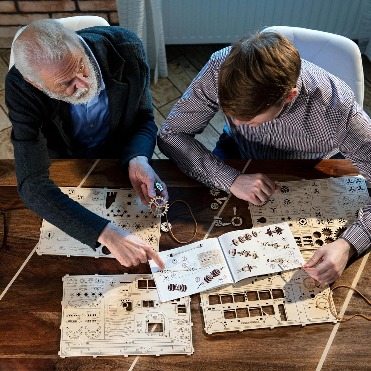 3D-Holzflugzeug-Bausatz, mechanisches Modellpuzzle mit beweglichem Propeller, DIY-Hobby für Erwachsene | Sansoti