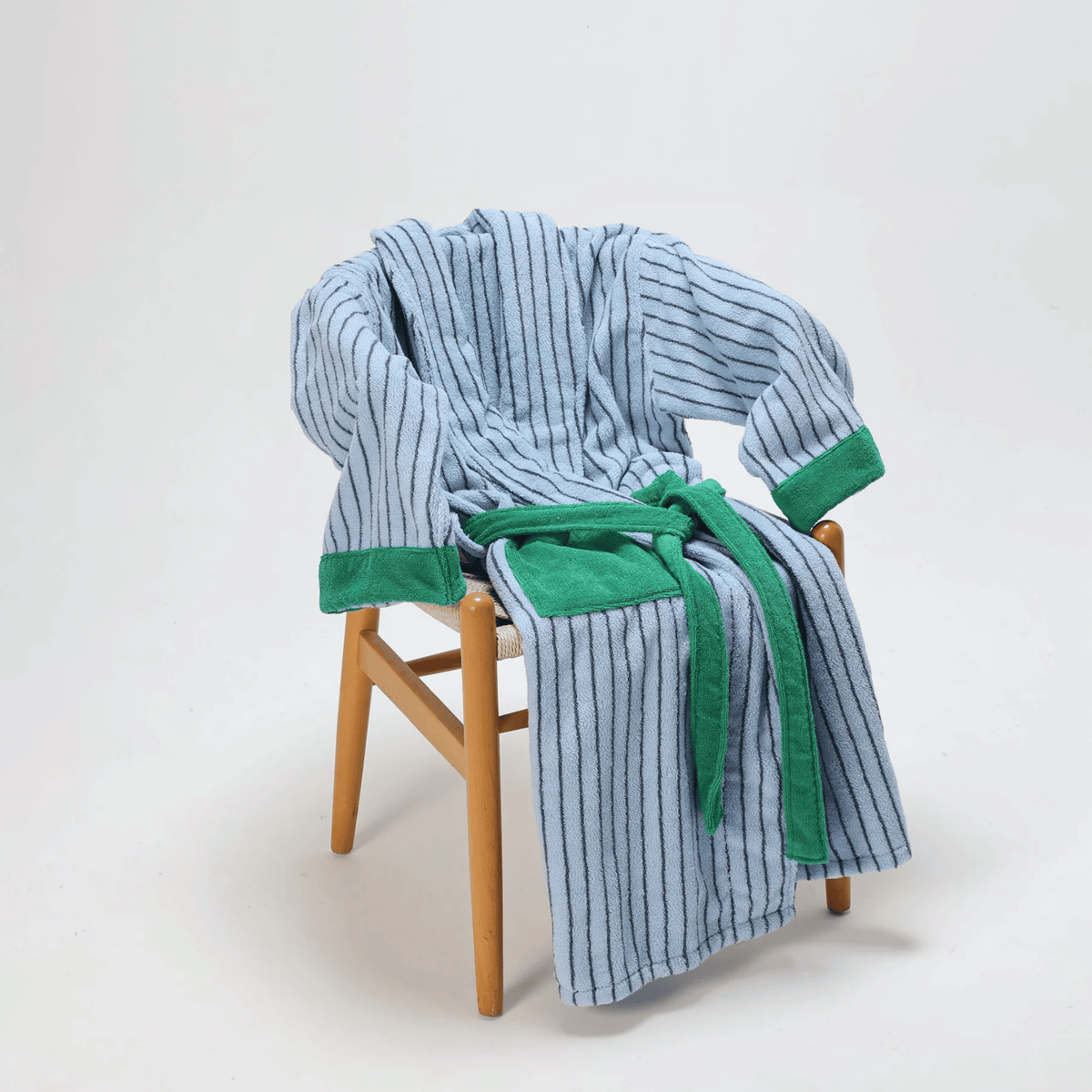 Bademantel aus Bio-Baumwolle mit gestreiftem Jacquard-Muster Weicher Morgenmantel Loungewear Wellness Spa für zu Hause Komfort | Sansoti