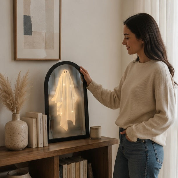 Miroir holographique fantomatique, décoration murale d’Halloween avec éclairage LED pour une ambiance de fête effrayante à la maison | Sansoti