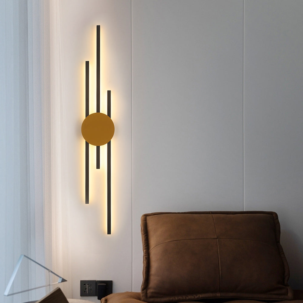 Moderne Wandleuchte mit linearem Design aus Metall und Acryl für Studio, Schlafzimmer, Wohnzimmer und Flur - LED | Sansoti