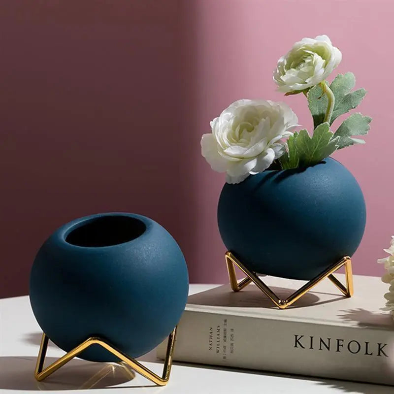 Decoratieve plantenpot keramiek met metalen standaard blauw woonkamer tafel plantenhouder vaasje interieur | Sansoti