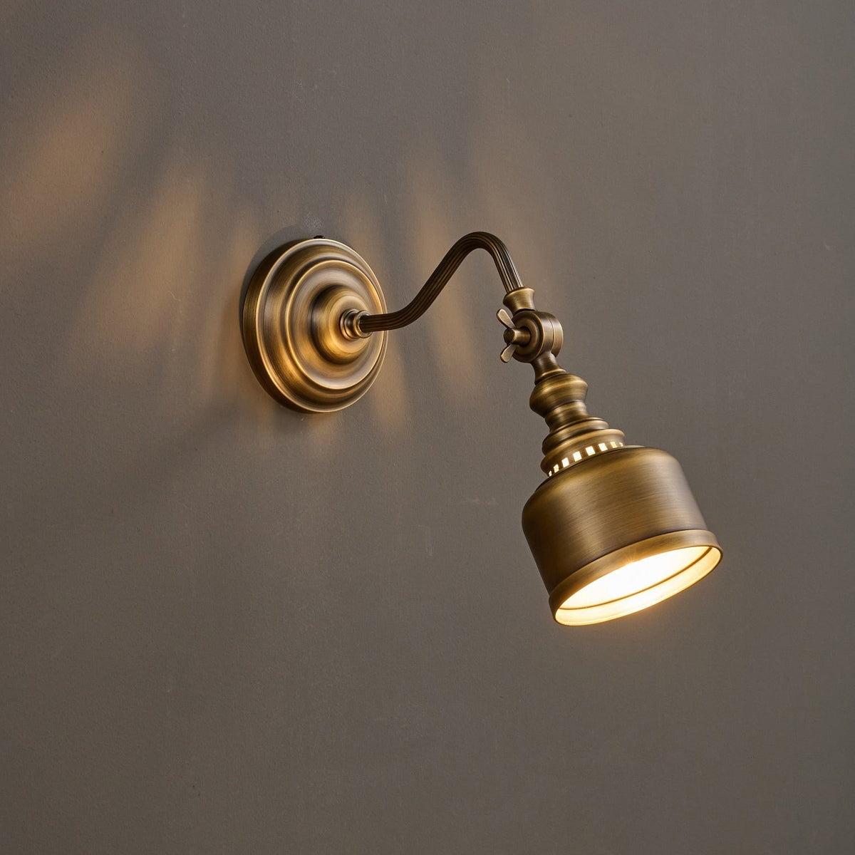Wandlamp Verstelbaar Leesarmatuur Messing Antiek Brons Zwanenhals Stijl Slaapkamer Woonkamer Interieur Verlichting | Sansoti