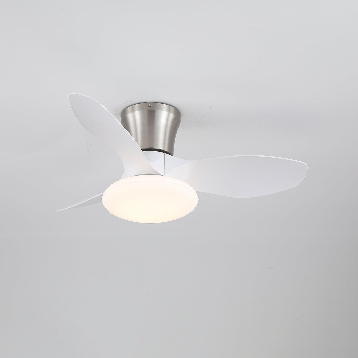 Ventilateur de plafond design moderne avec éclairage LED | Pales en bois | Sansoti