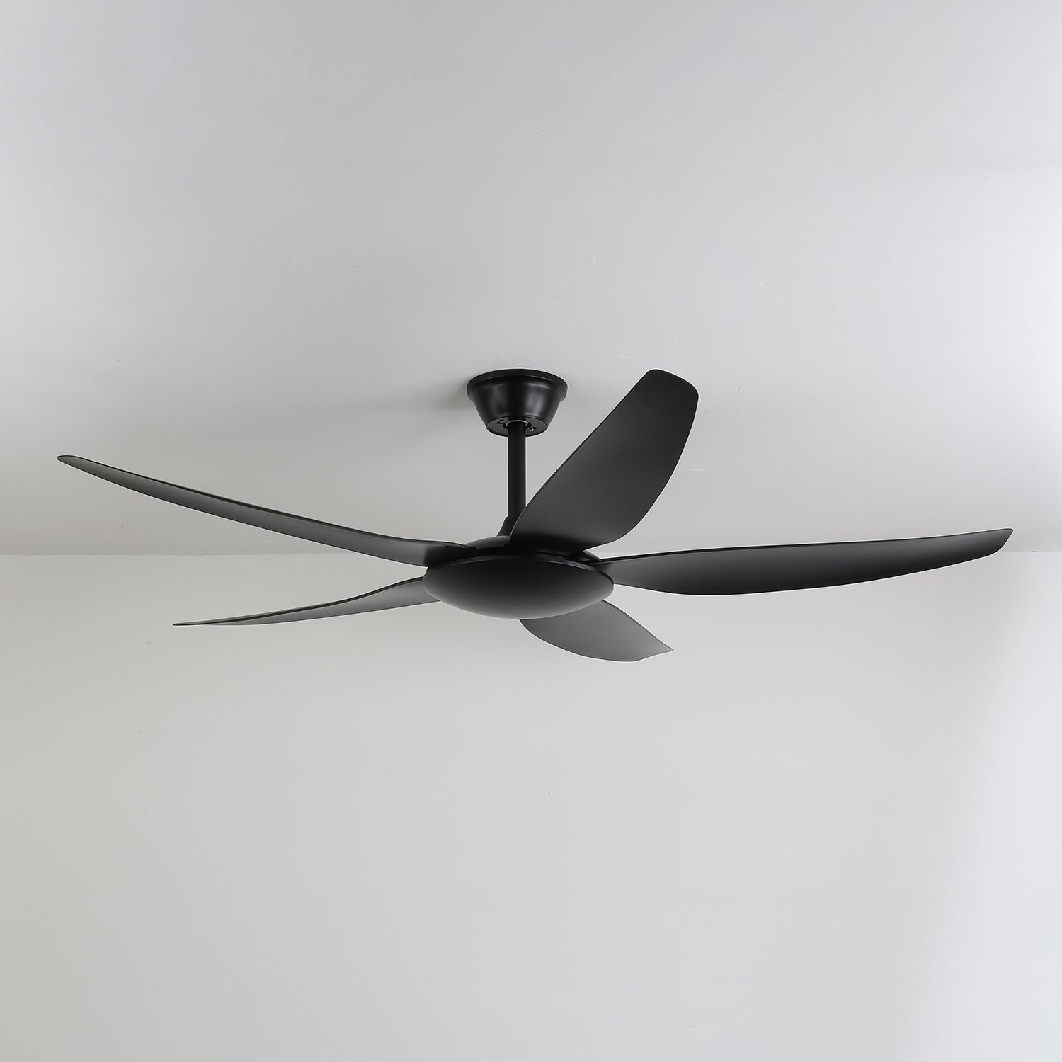 Minimalistische Plafondventilator met Verlichting Ø132 cm — 6 Snelheden & Afstandsbediening | Sansoti
