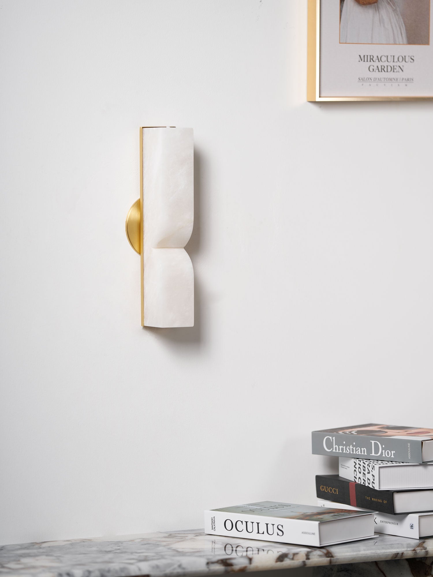 Natuursteen Wandlamp – Massief Alabaster met Organische Vormgeving & Warm Licht | Sansoti