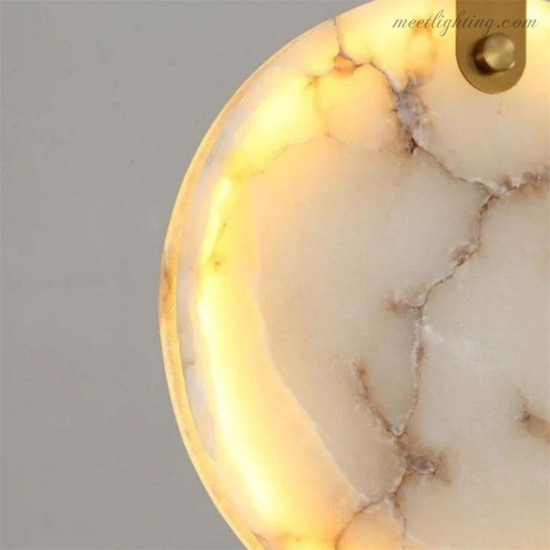 Lustre pour cage d’escalier en albâtre et laiton Haut plafond Puits de lumière Suspension Plusieurs points lumineux Luxe | Sansoti