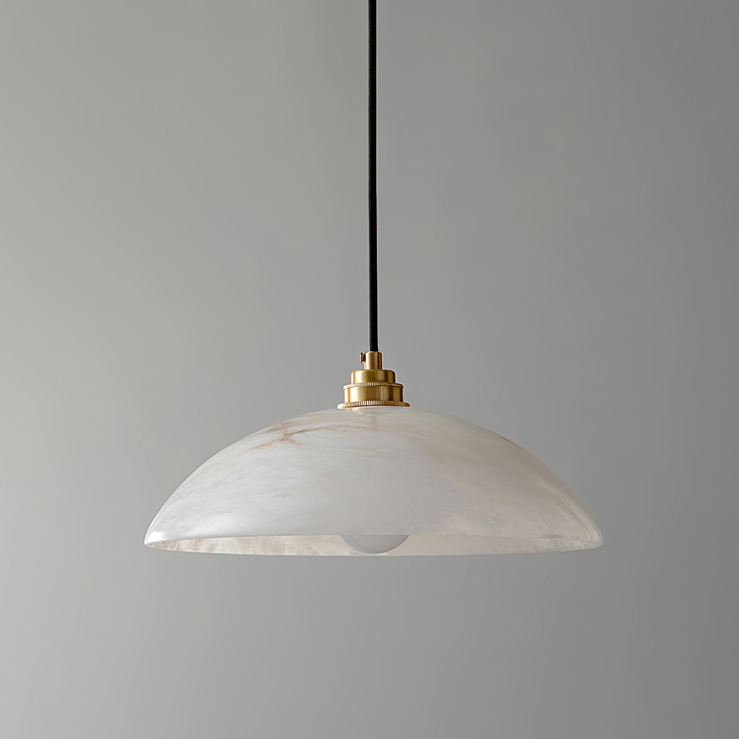 Koepelvormige Hanglamp Albast met Koperen Fitting – Ø30cm & Ø40cm – Natuursteen – Warme Uitstraling Eetkamer Keuken Woonkamer | Sansoti