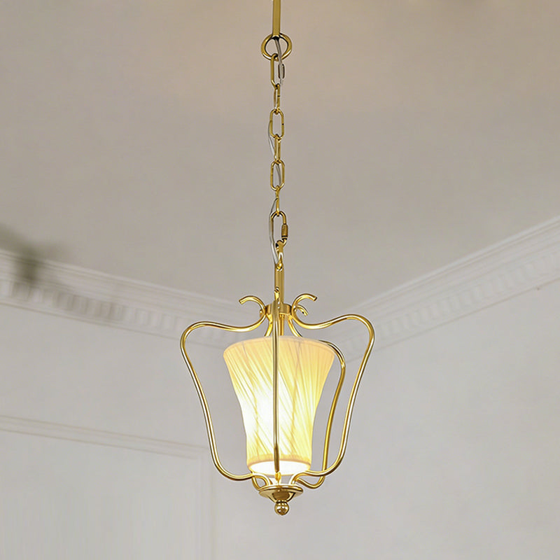 Vintage Hanglamp met Messing Afwerking en Plooistof Kap – Warm Lantaarnontwerp voor Keuken en Hal | Sansoti