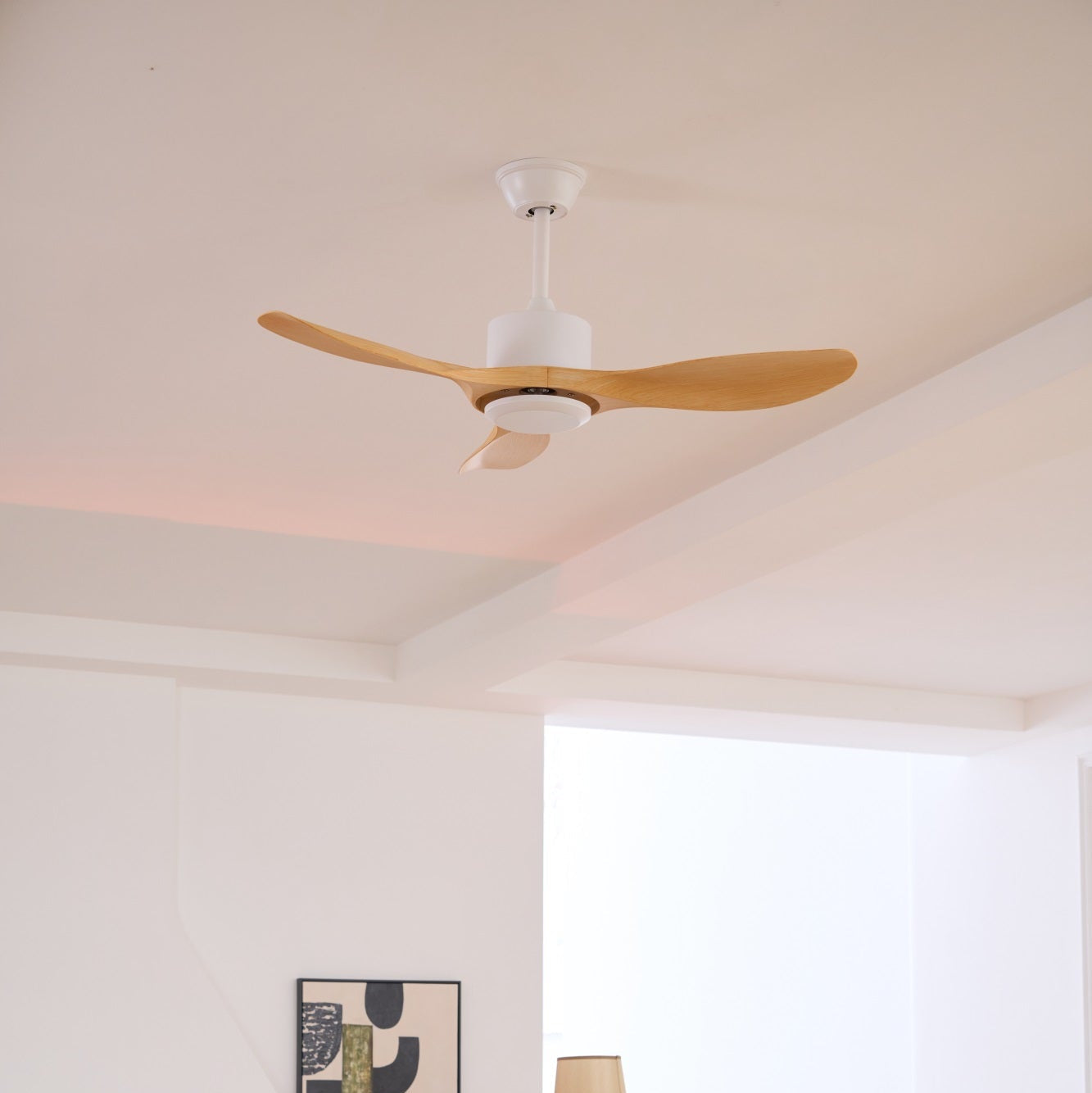 Minimalistische Plafondventilator Hout 106-132cm Met Afstandsbediening 5 Snelheden Omkeerbaar Koper Motor AC 110-240V | Sansoti