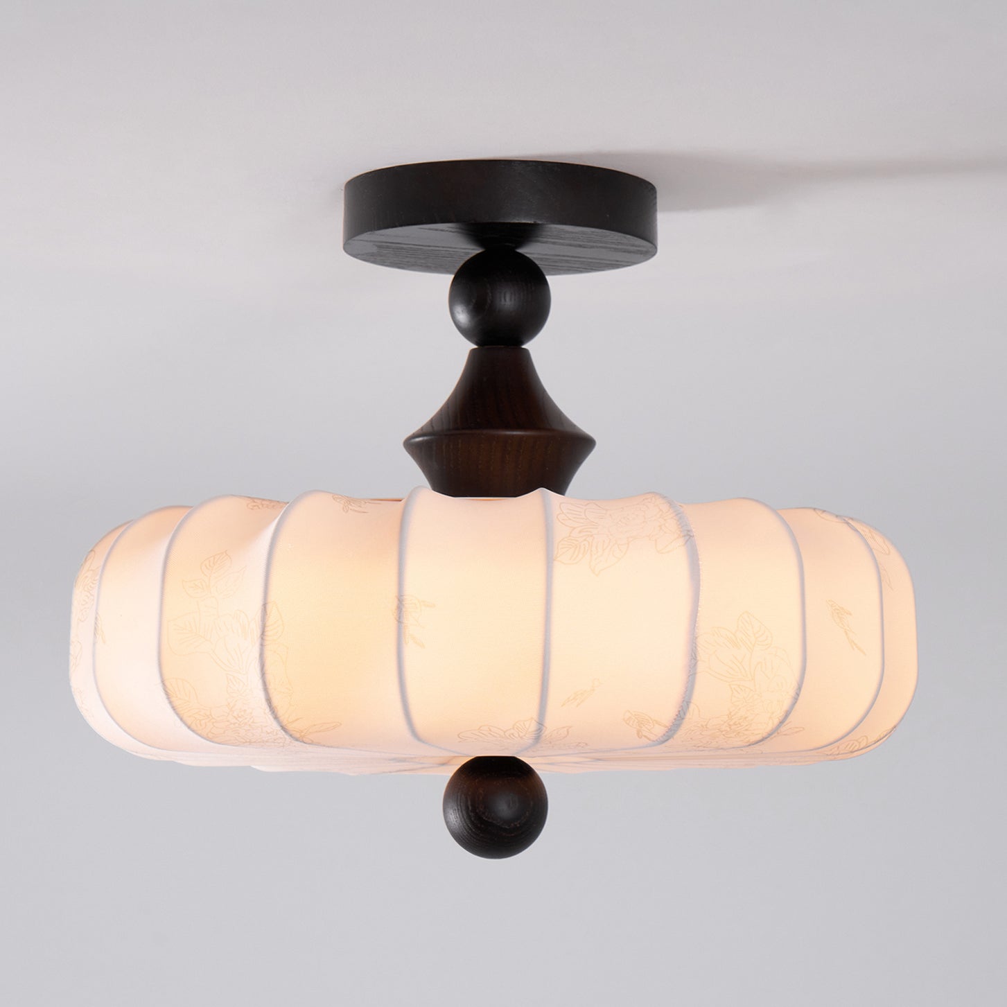 Anela Plafondlamp Walnoot met Beige Gevlochten Kap – Retro Scandinavische Hanglamp met Geïntegreerde LED – Dimbare Plafondverlichting | Sansoti