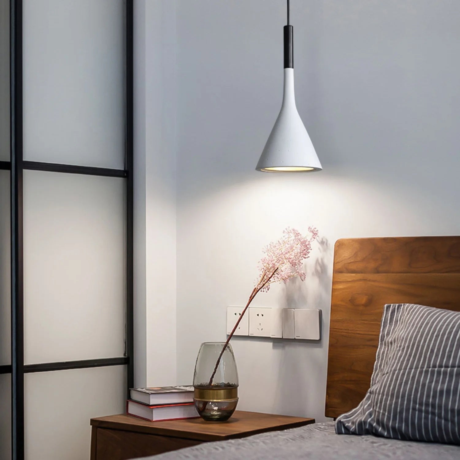 Betonnen Hanglamp Conisch Design Grijs Zwart Wit Rood Minimalistisch Eetkamer Woonkamer Slaapkamer Sfeervol E26 E27 Fitting | Sansoti