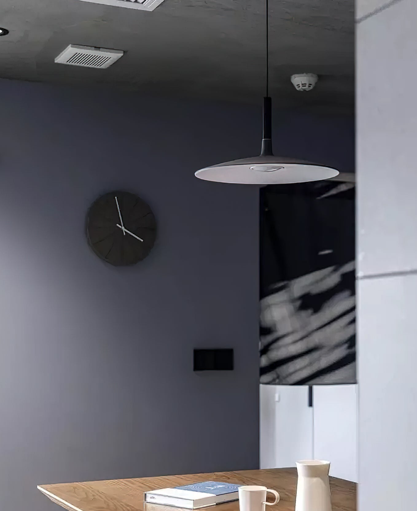 Hanglamp met Conische Kap – Resin Sculptural Pendant in Zes Kleuren, Geïntegreerde LED 3000K of Dimbaar, Moderne Lamp voor Eetkamer Keukeneiland | Sansoti
