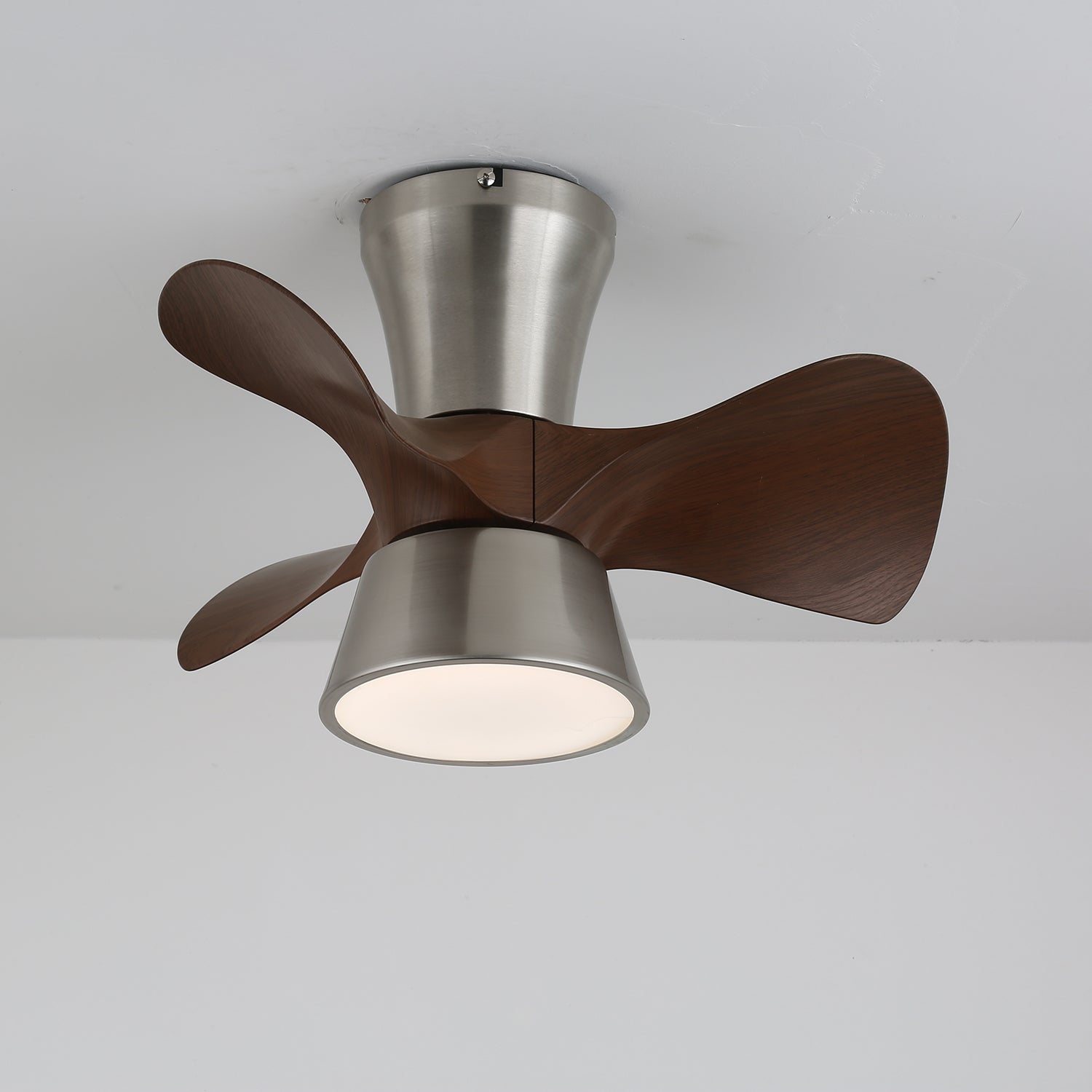 Moderne Plafondventilator met Verlichting en Houten Bladen – 3 Snelheden & Afstandsbediening 55cm | Sansoti