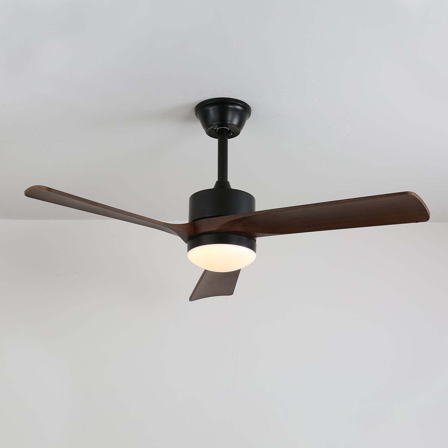 Moderne Plafondventilator met Verlichting – Ø132cm Designventilator in Hout & Metaal met LED-Lamp | Sansoti