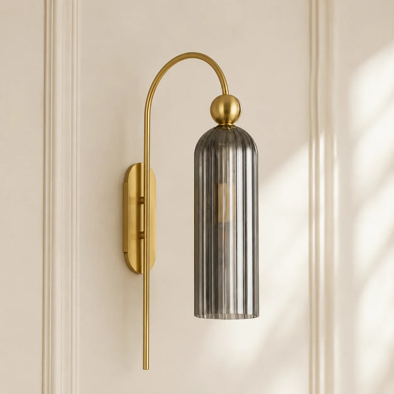 Geribbelde Glazen Wandlamp Cilindervorm met Gouden Fitting voor Gang, Slaapkamer, Woonkamer | Sansoti