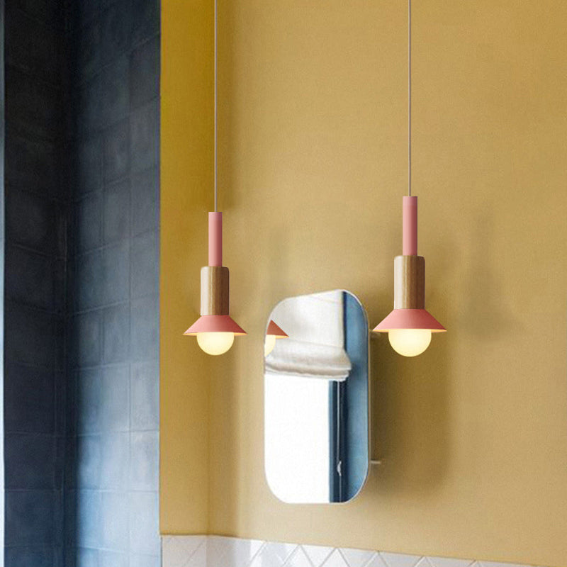 Scandinavische Houten Hanglamp met Gekleurd Metalen Accent - Minimalistische Verlichting voor Boven Eettafel en Woonkamer | Sansoti