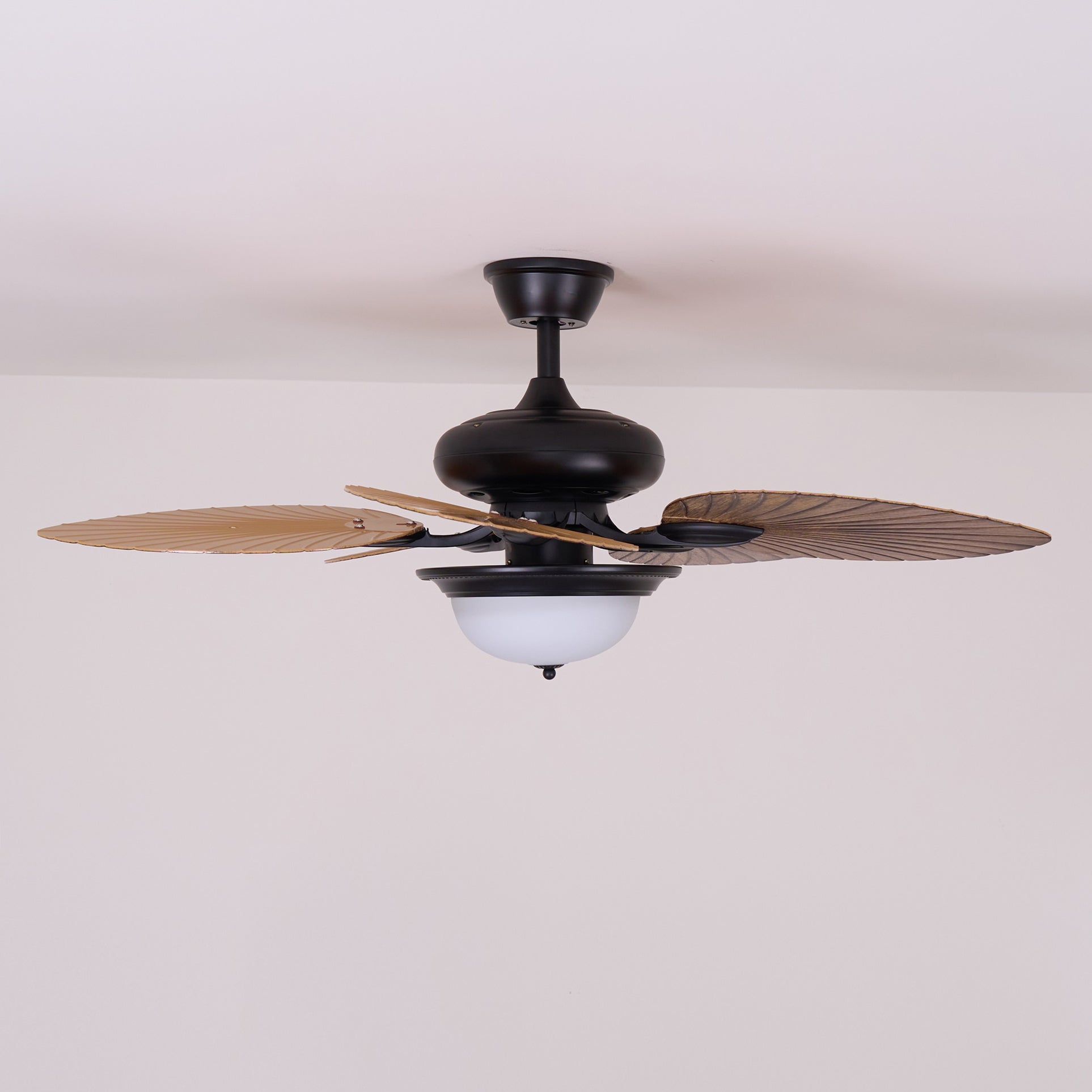 Tropische Houten Plafondventilator met Verlichting – Afstandsbediening 6 Snelheden | Sansoti