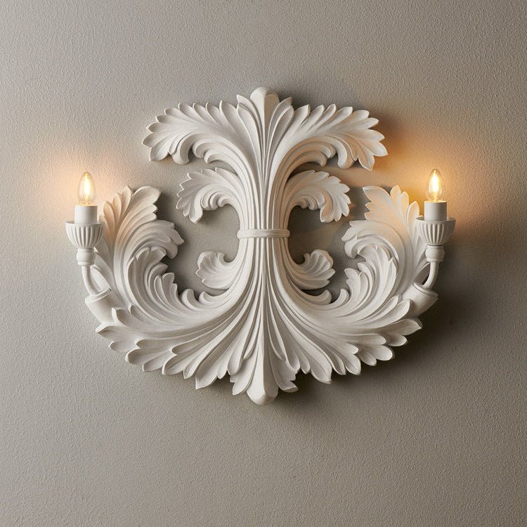 Klassieke Barok Wandlamp Met Florale Gipsdetails En Dubbele Lichtbron Voor Sfeervolle Binnenverlichting | Sansoti