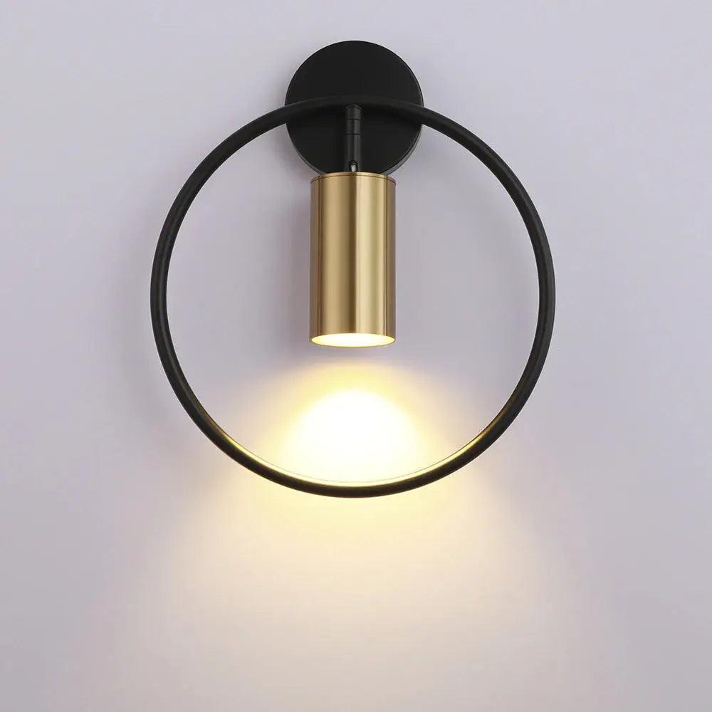 Moderne Wandlamp met Verstelbare Lampenkap – Zwart & Goud | Sansoti
