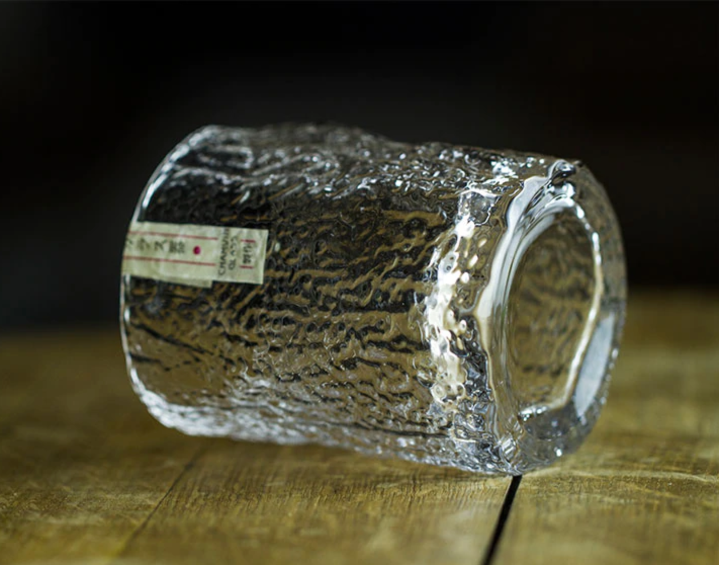 Handgemaakt Japans Whiskyglas met IJsstorm Reliëf 260ml Hittebestendig Glas Traditioneel Vakmanschap Luxe Presentatie in Houten Kist Premium Drinkglas voor Whisky Liefhebbers Authentiek Oosters Design | Sansoti