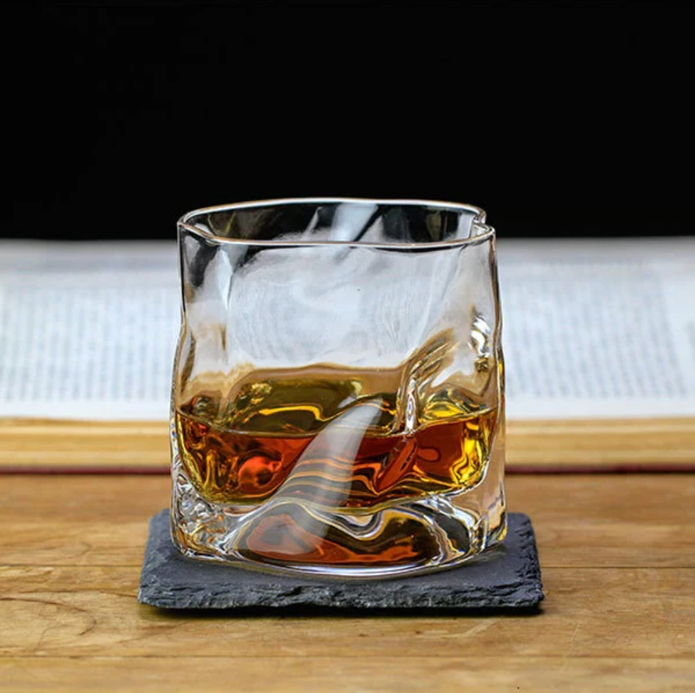 Gegolfd Whiskyglas 300ml Hittebestendig Glas Golvend Design Handgemaakt Drinkglas voor Whisky Cocktails Spiritualiën Japanse Stijl | Sansoti