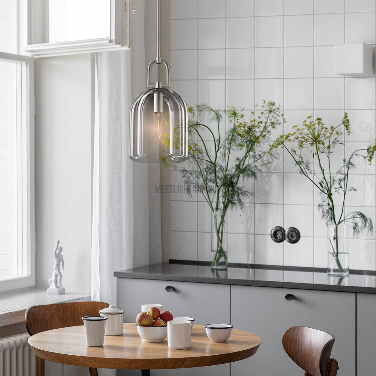 Kristall-Hängeleuchte Cloche aus K9-Glas und Messing, dimmbar, E12 E26, hochwertige handgefertigte Beleuchtung für das Esszimmer | Sansoti