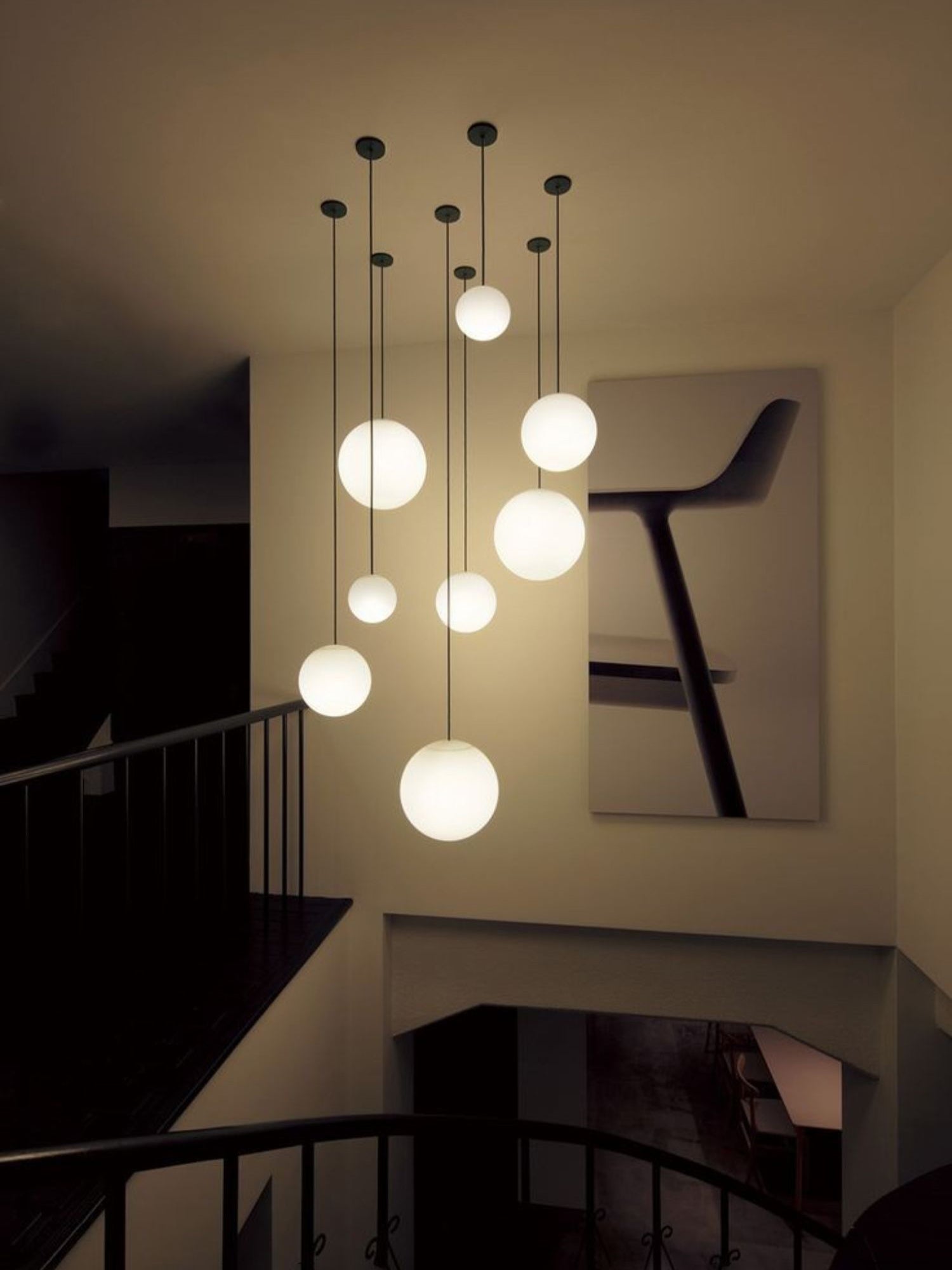 Architecturale Hanglamp met Opaal Glas — Messing of Zwart — Ø9-30cm — 100-200cm Hoogte | Sansoti