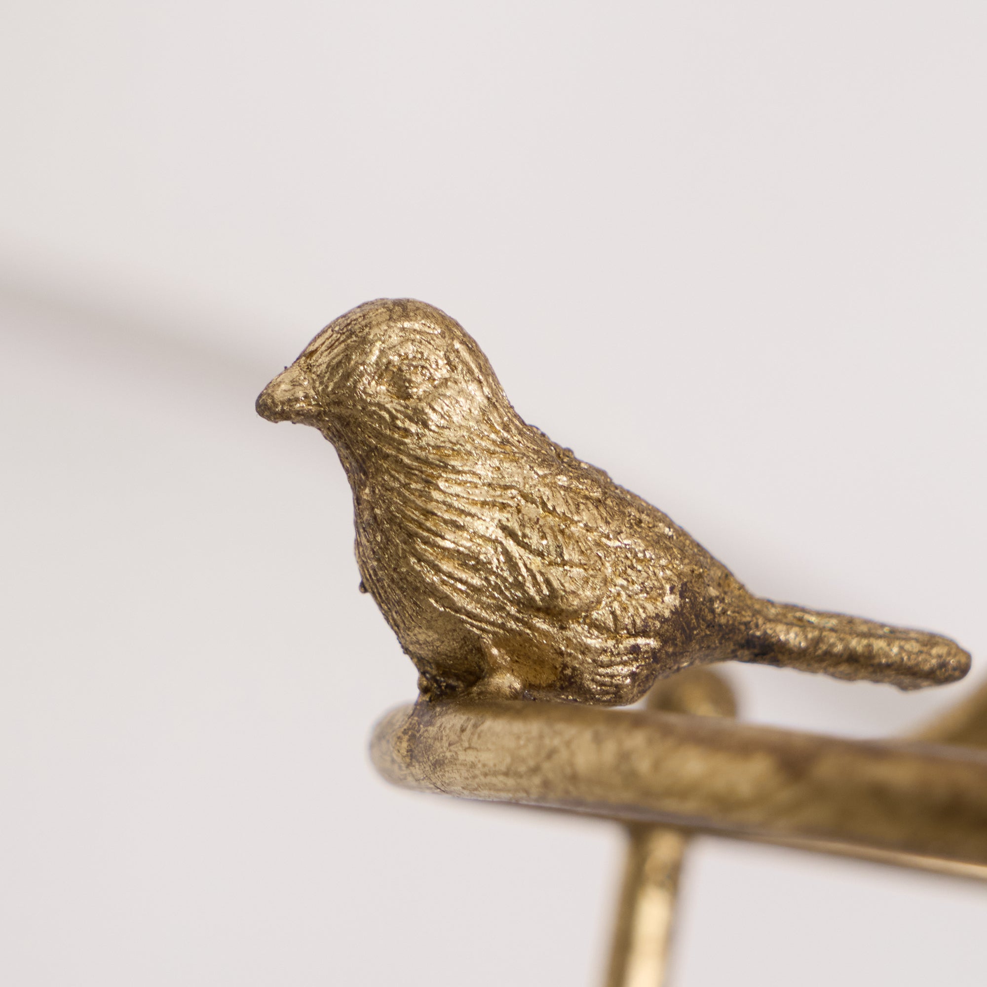 Barocke Laternen-Hängeleuchte mit Vogel- und Blattdetails – Klassische 3-flammige Deckenleuchte in Gold oder Bronze | Restfield