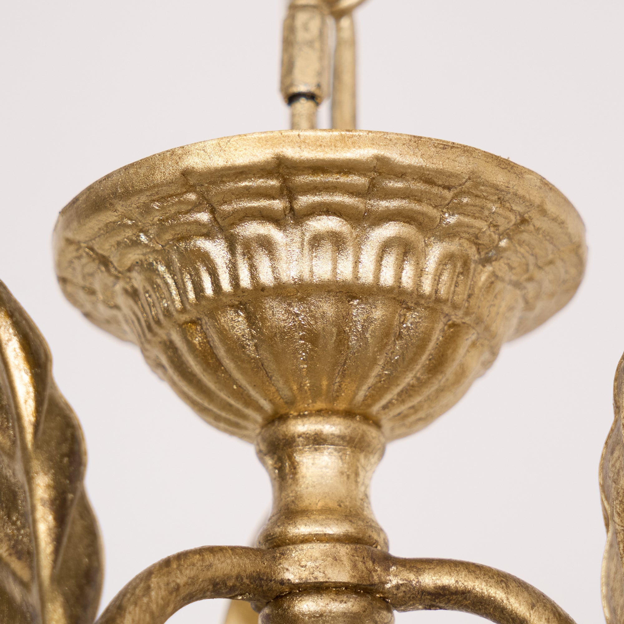 Barocke Laternen-Hängeleuchte mit Vogel- und Blattdetails – Klassische 3-flammige Deckenleuchte in Gold oder Bronze | Restfield
