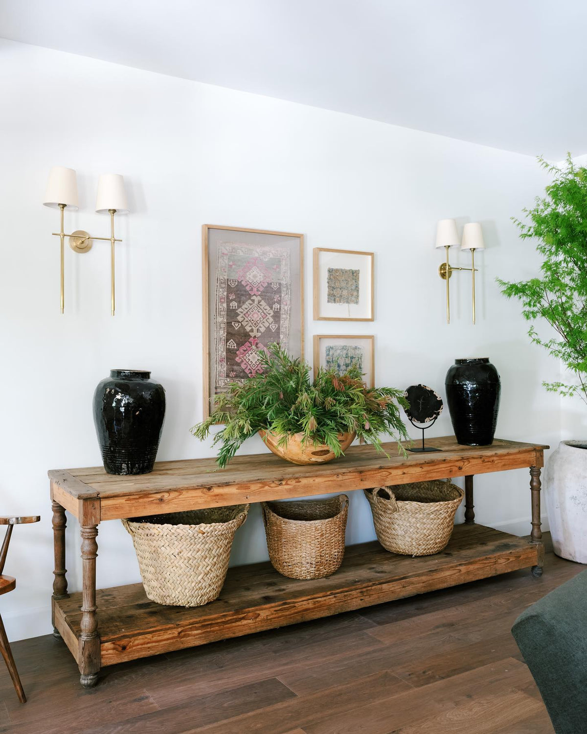 Wandlampe aus Messing mit Stoffschirm im minimalistischen Design, 1 oder 2 Leuchtstellen, für Wohnzimmer, Schlafzimmer und stilvolle Einrichtung | Sansoti