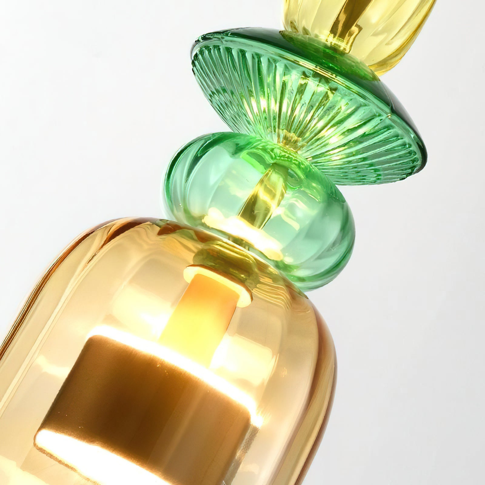 Glazen Hanglamp met Gekleurde Kap – Scandinavisch Verlichtingsdesign met Geïntegreerde LED – Macaron Jar Pendant Light | Sansoti