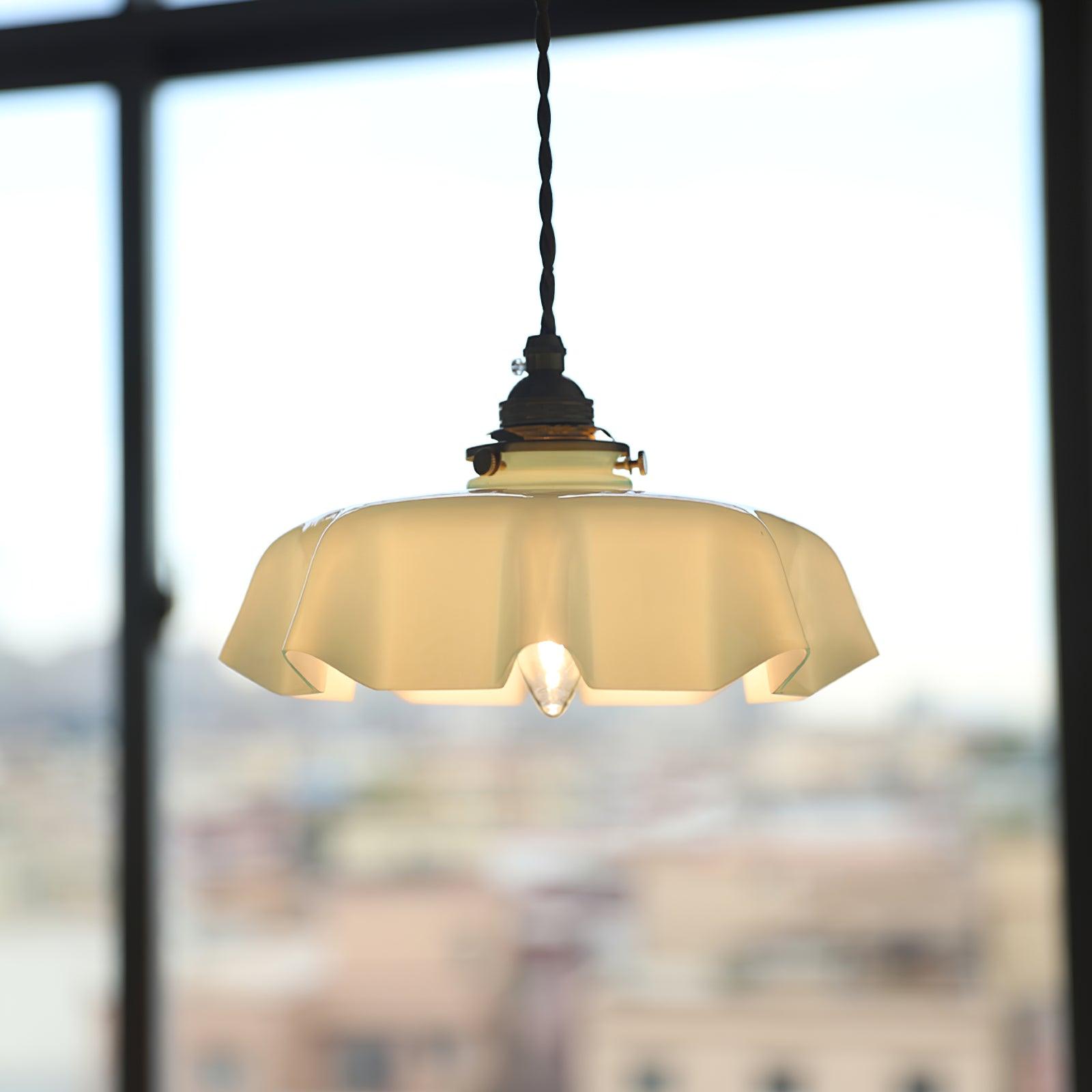Geplooide Glazen Hanglamp met Messing Armatuur — Vintage Franse Stijl in Wit, Beige, Roze of Blauw — Verstelbare Kabel 150 cm | Sansoti