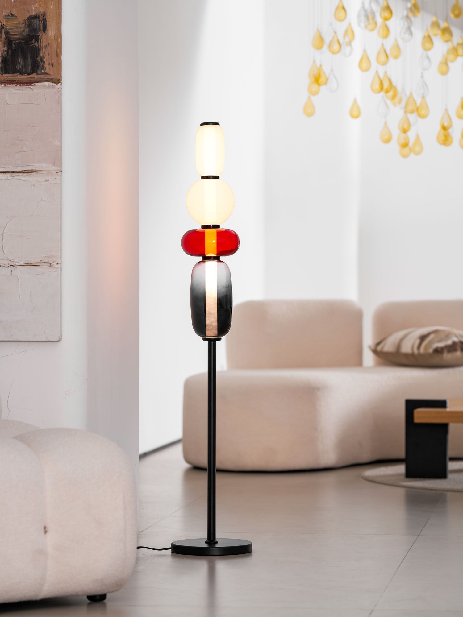 Handgeblazen Glazen Vloerlamp met Artistieke Glasclusters – Decoratief Stijlicoon met Geïntegreerde LED – Verkrijgbaar in Twee Hoogtes | Sansoti