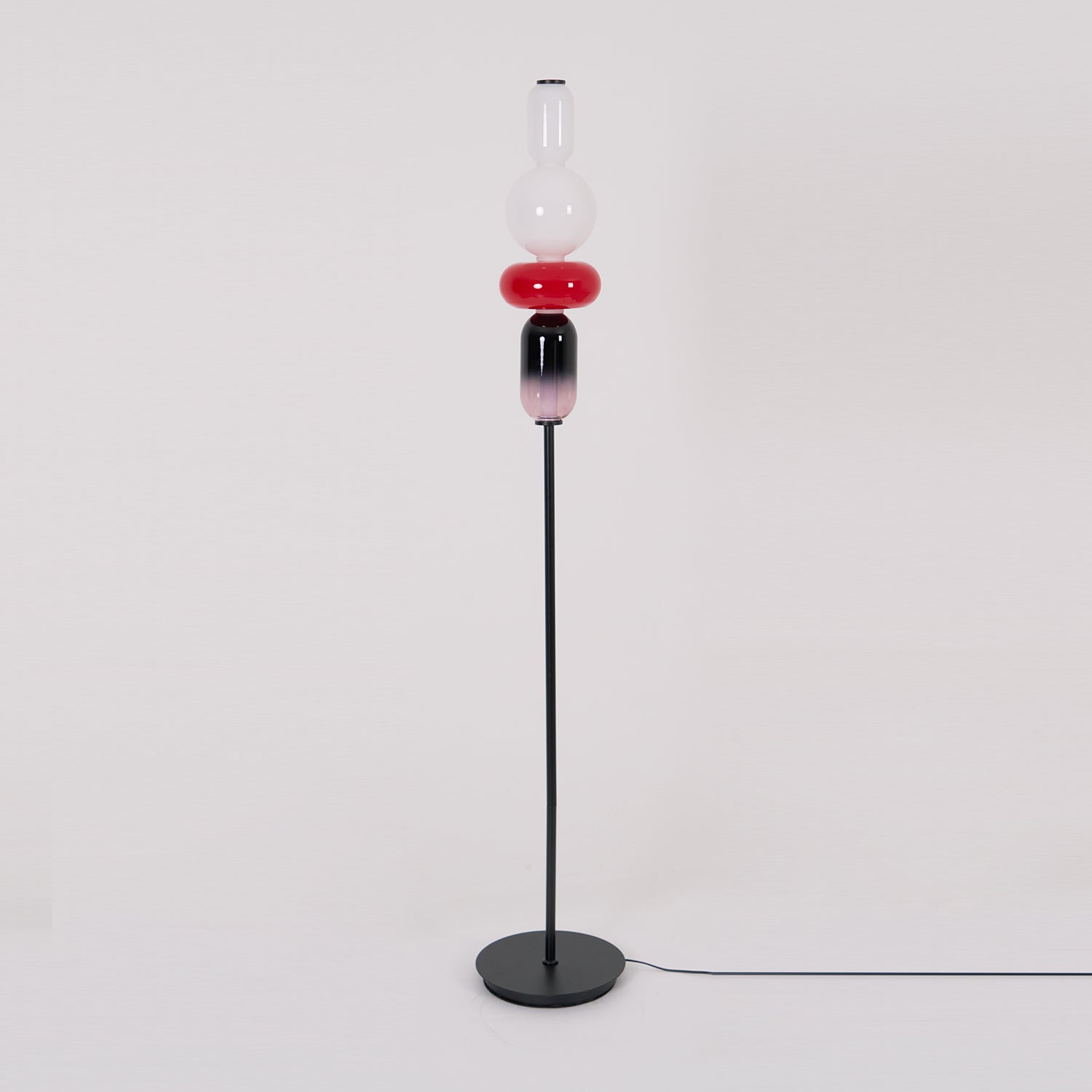 Handgeblazen Glazen Vloerlamp met Artistieke Glasclusters – Decoratief Stijlicoon met Geïntegreerde LED – Verkrijgbaar in Twee Hoogtes | Sansoti
