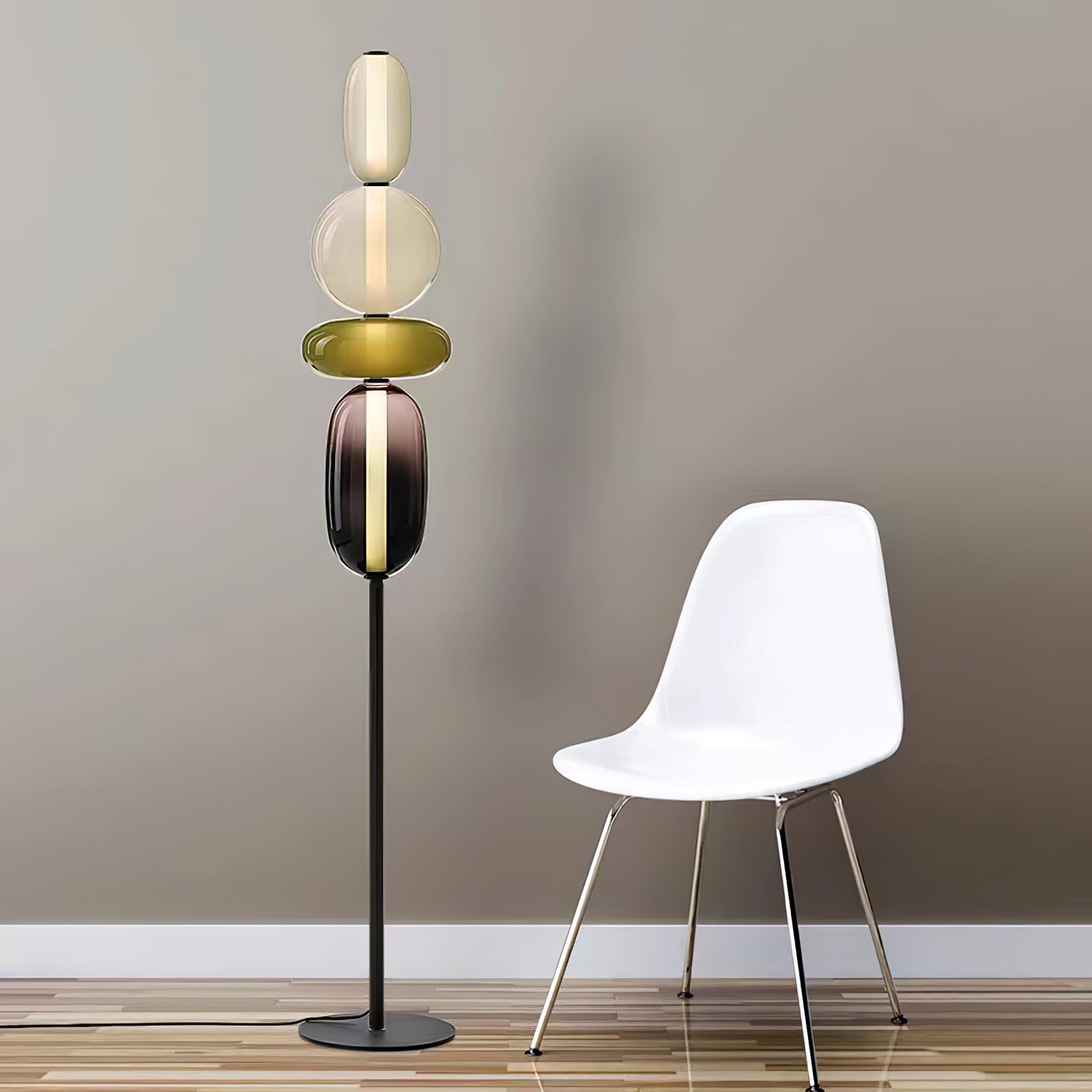 Handgeblazen Glazen Vloerlamp met Artistieke Glasclusters – Decoratief Stijlicoon met Geïntegreerde LED – Verkrijgbaar in Twee Hoogtes | Sansoti