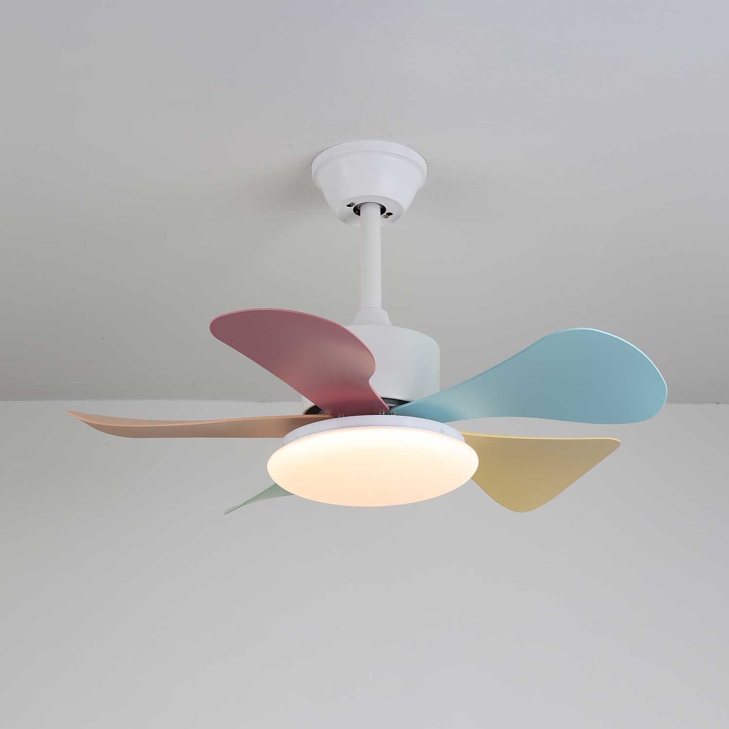 Plafondventilator met gekleurd glaslicht – Ø76cm dimbaar – 6 snelheden incl. afstandsbediening – stille motor – modern design voor woonkamer slaapkamer | Sansoti