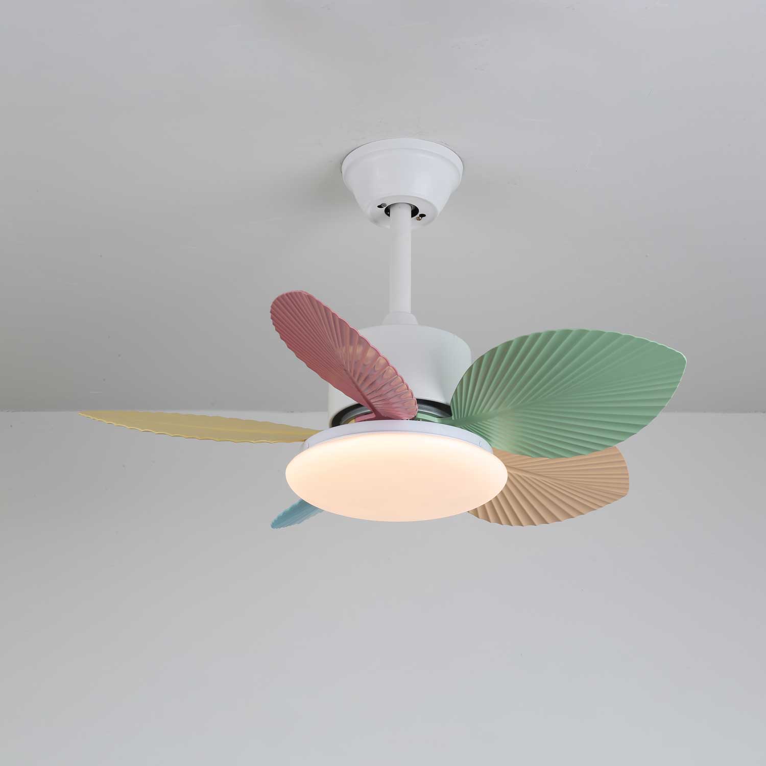 Plafondventilator met gekleurd glaslicht – Ø76cm dimbaar – 6 snelheden incl. afstandsbediening – stille motor – modern design voor woonkamer slaapkamer | Sansoti